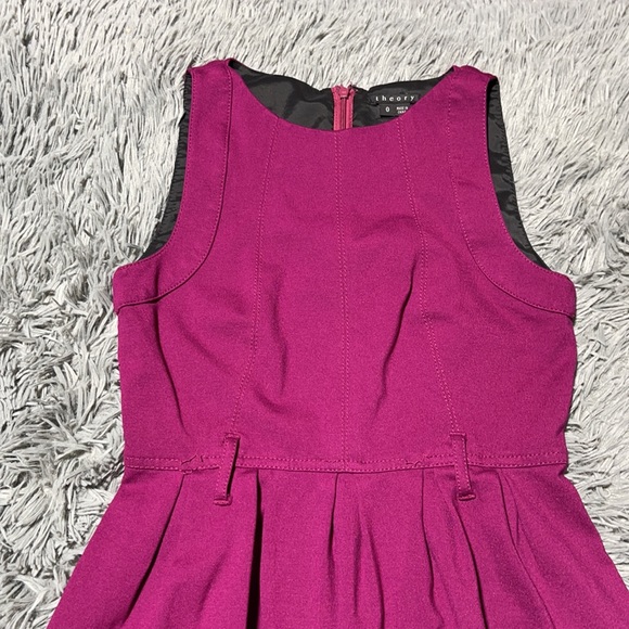 🥰🥰Theory Ardi Pleated Sleeveless Dress🥰🥰 - Picture 4 of 15